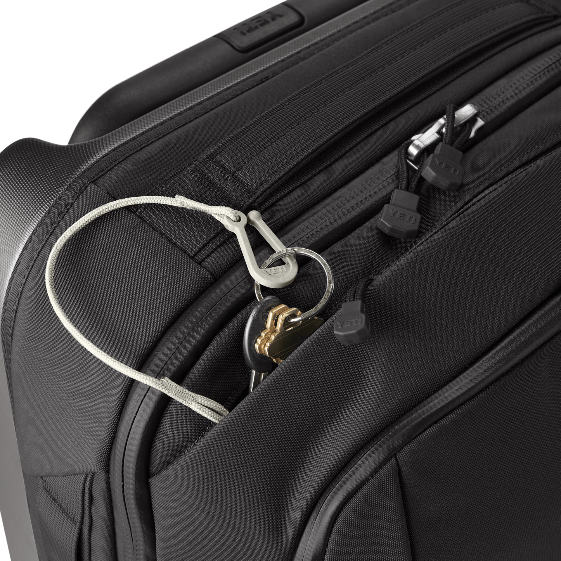 35L/22" CARRY-ON LUGGAGE