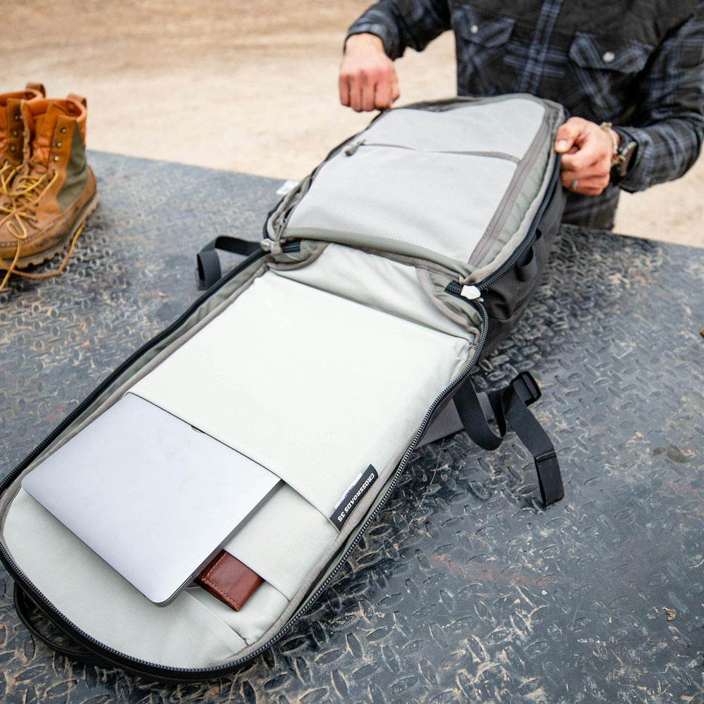 35L CARRY ON BACKPACK