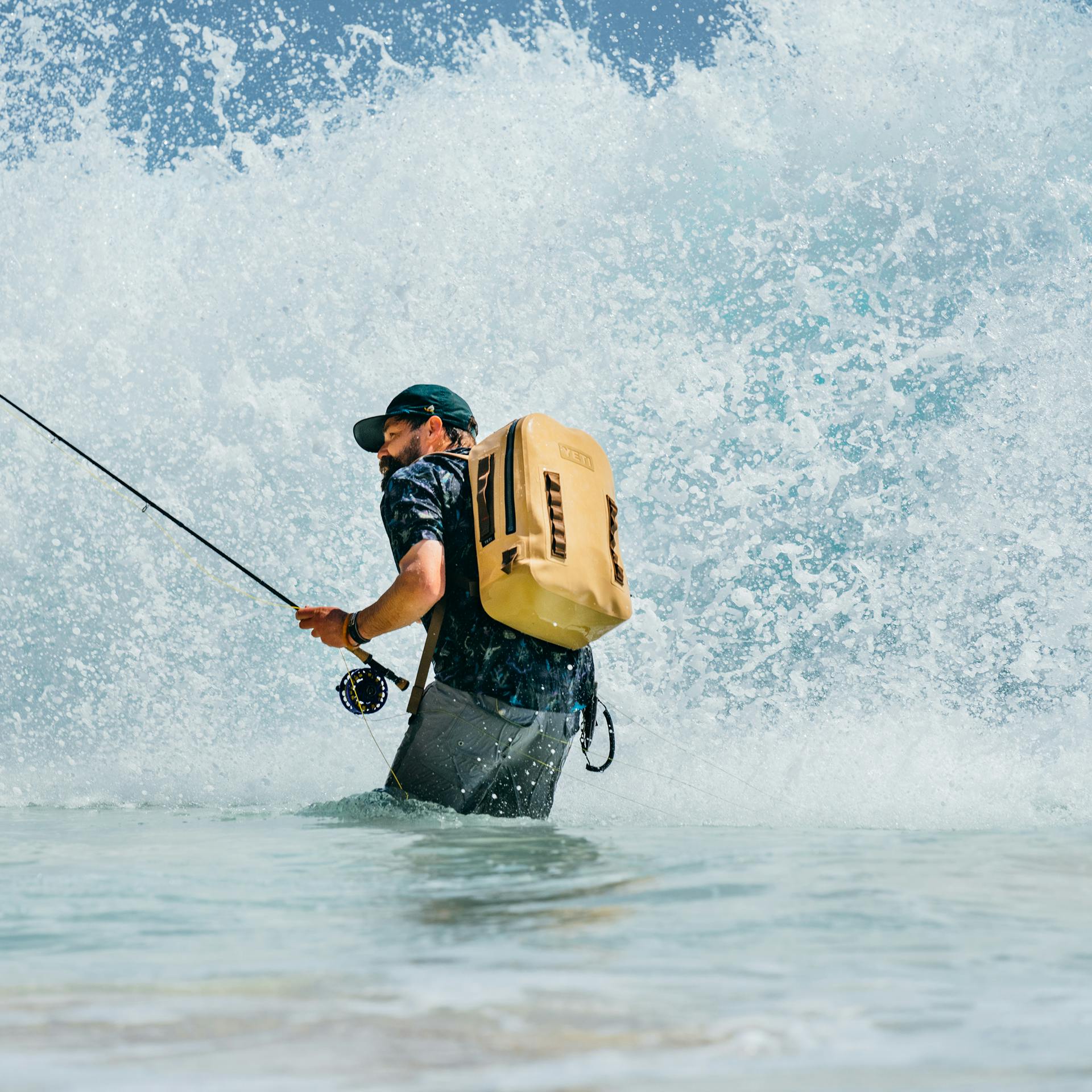 28L WATERPROOF BACKPACK