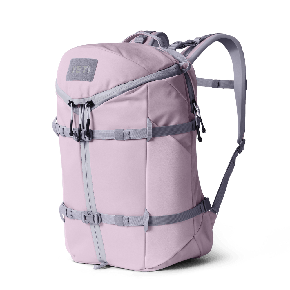 27L EVERYDAY CARRY BACKPACK