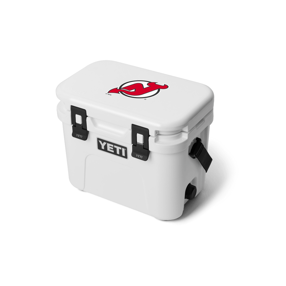 ROADIE® 15 HARD COOLER