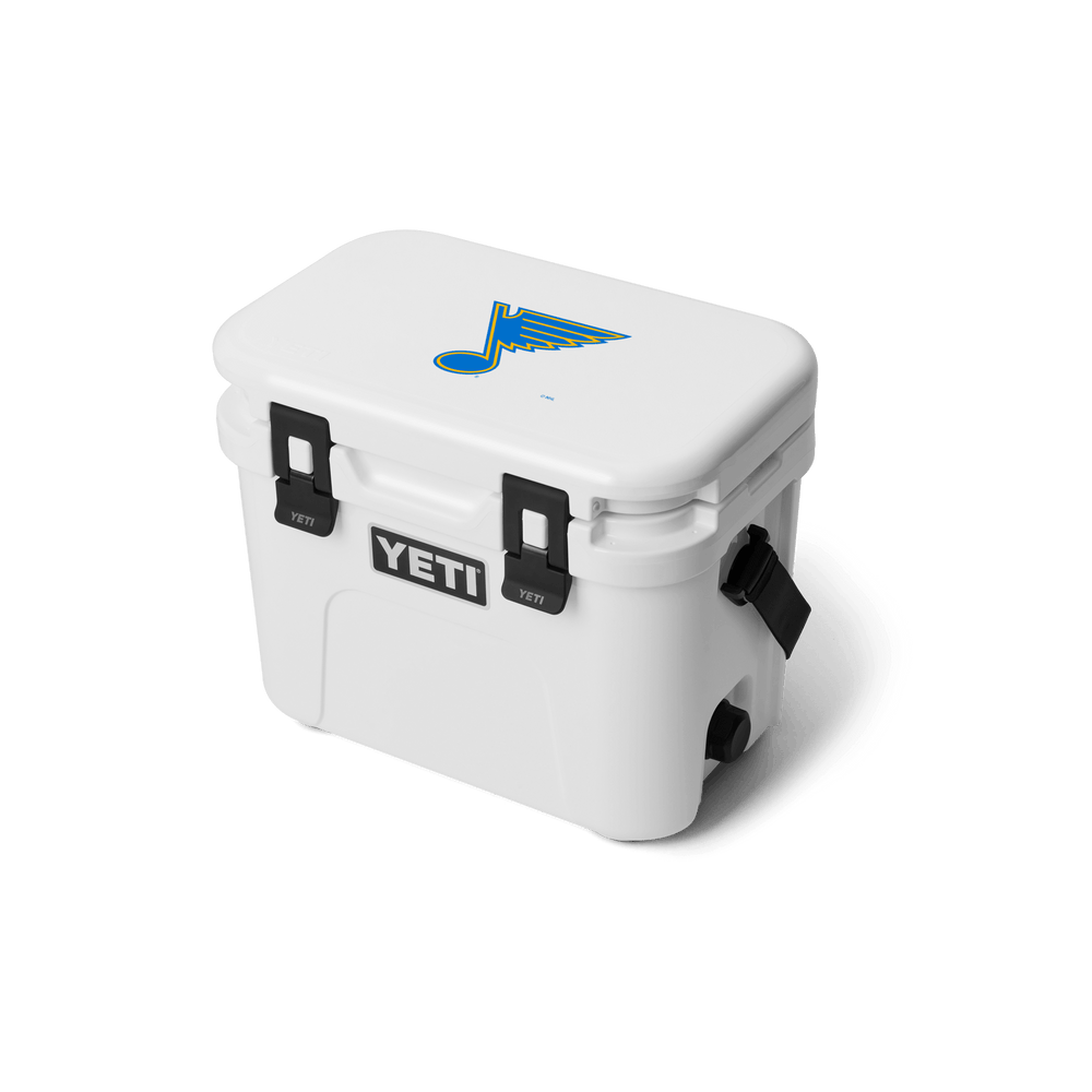 ROADIE® 15 HARD COOLER