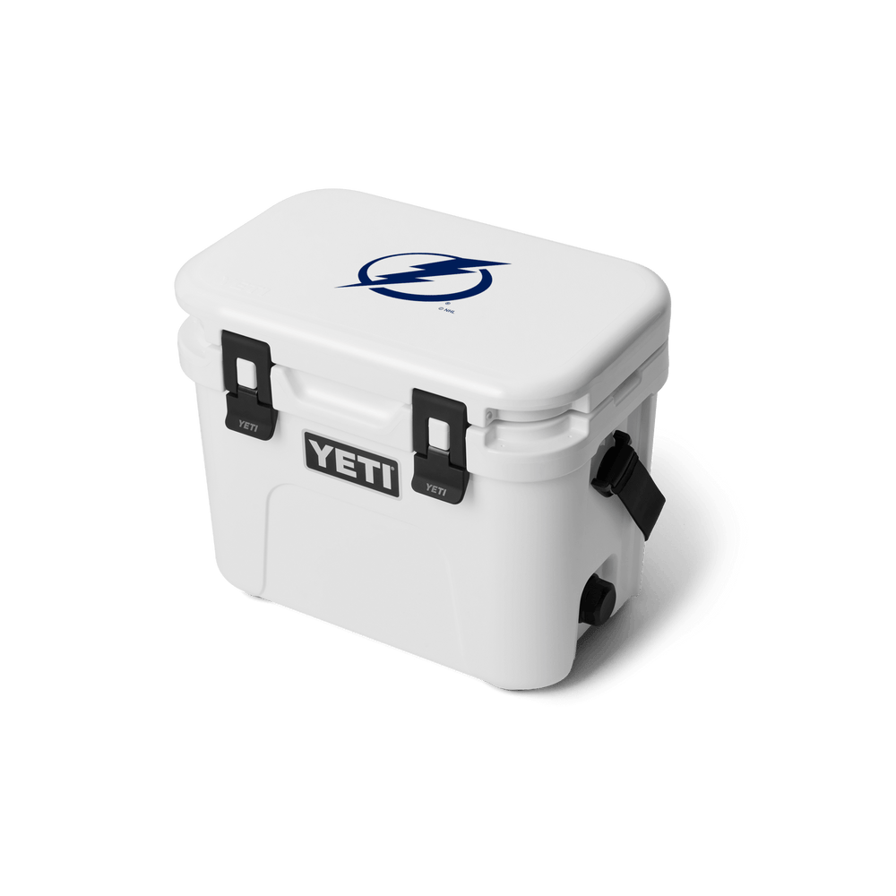ROADIE® 15 HARD COOLER